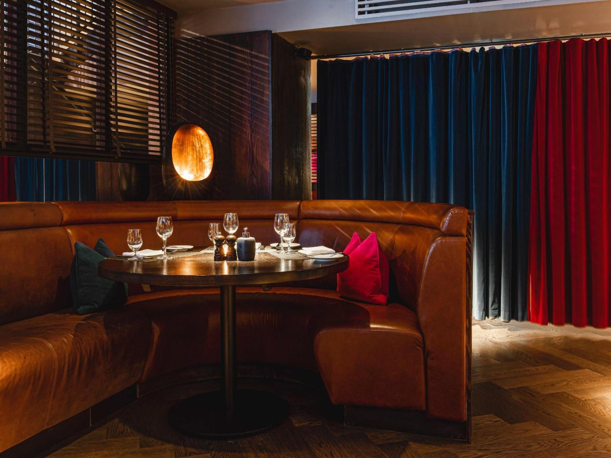 Dakota Glasgow Hotel 4*