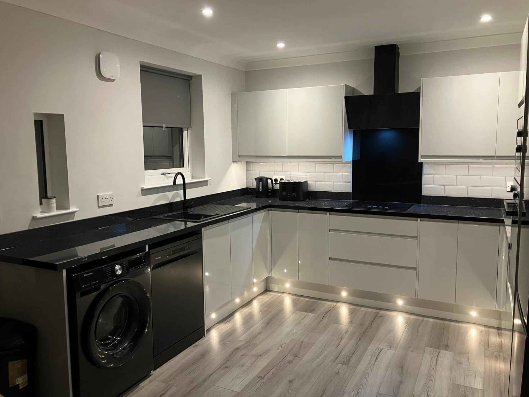 Apartment Sleek And Stylish 3 Bed West End House