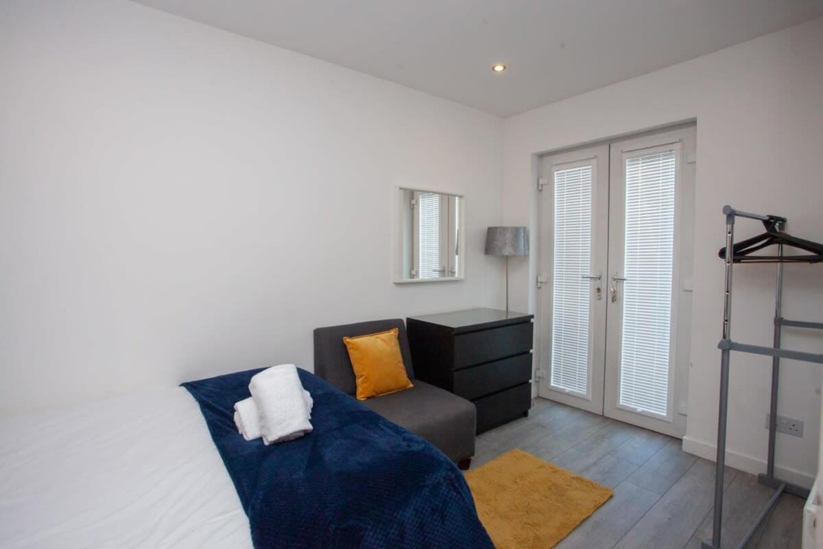 Southside Flat With Private Garden! Glasgow