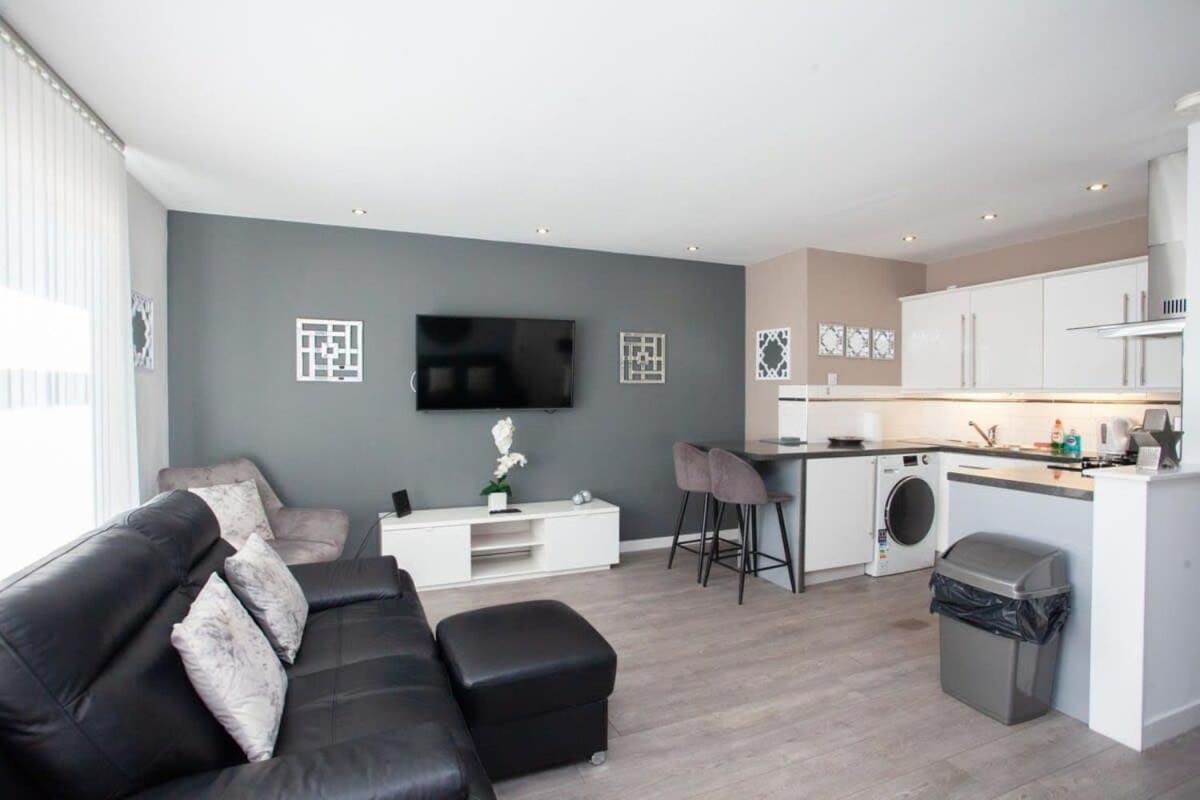 Southside Flat With Private Garden! Apartment *