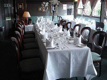 Kings Park Hotel 3*