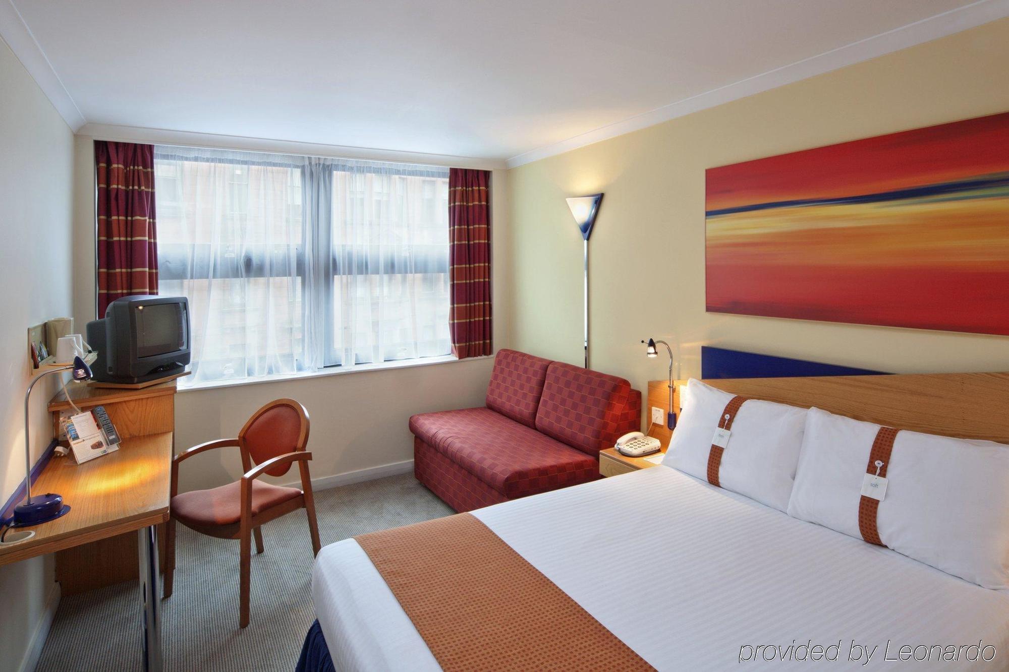 Express - - Ctr Riverside By Ihg Hotel
