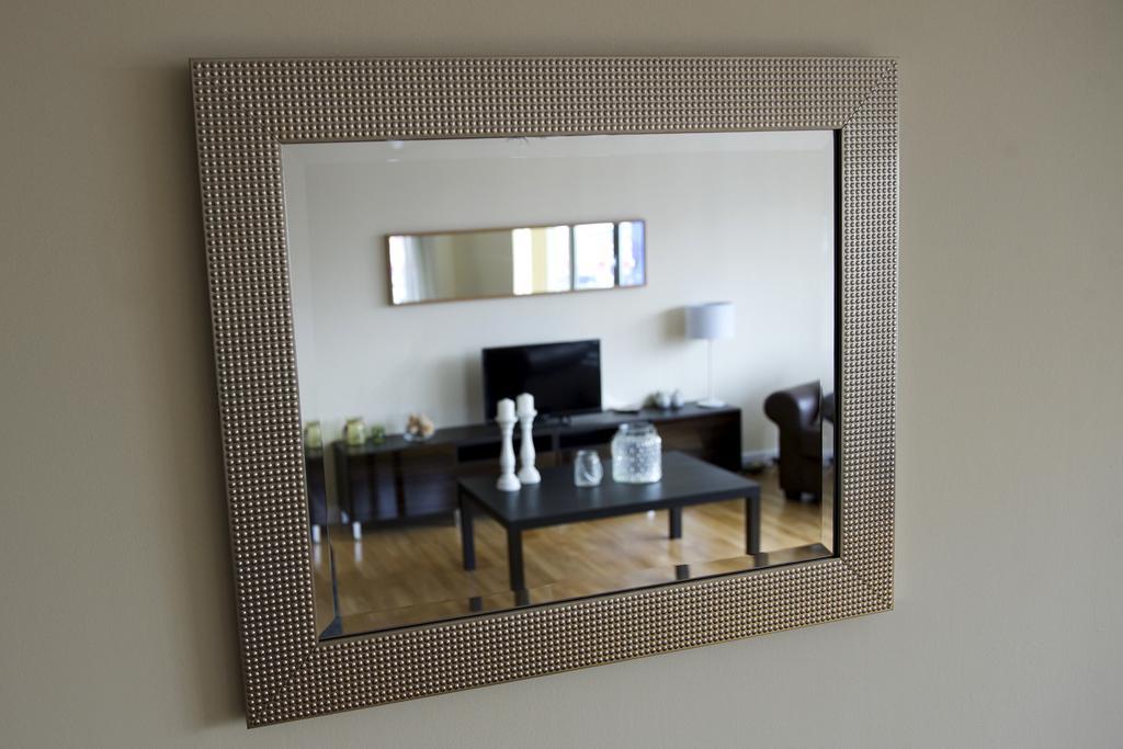Apartment Artisan