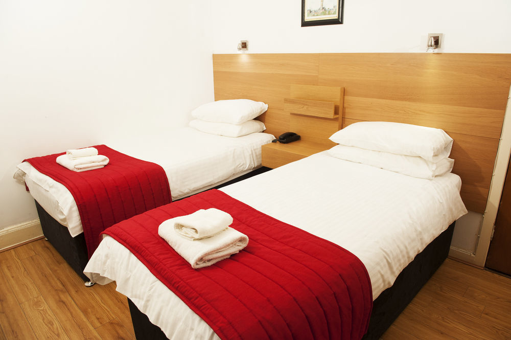 Guest house Charing Cross 3*