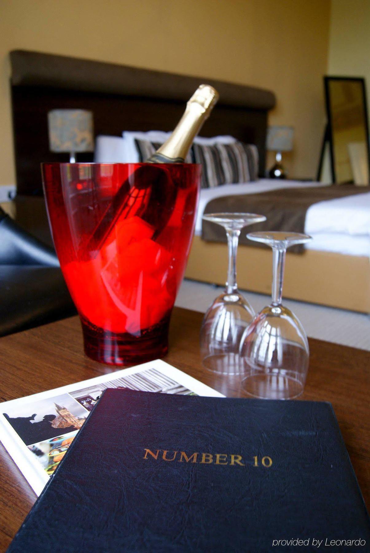 Number 10 Hotel Glasgow