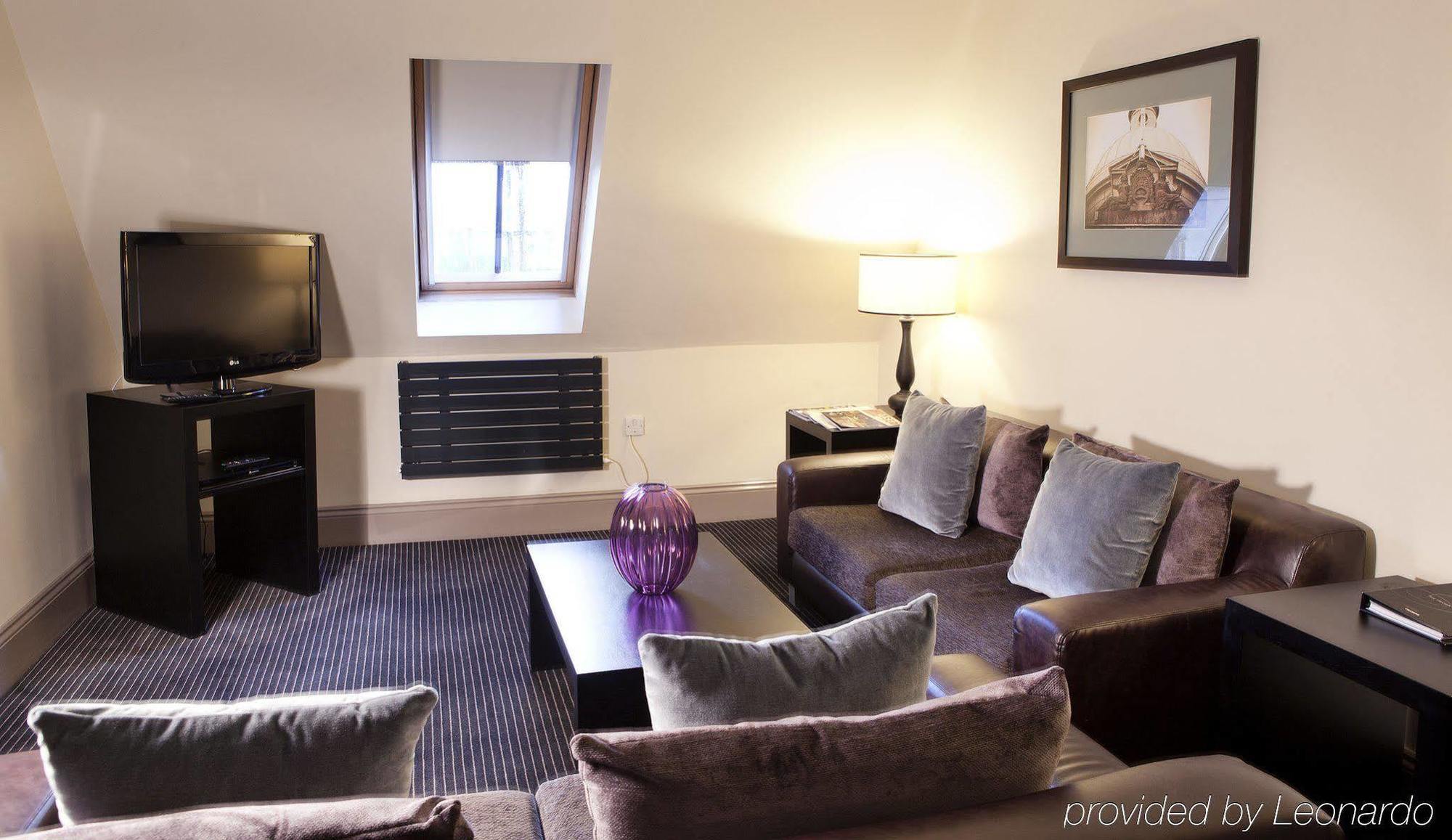 Fraser Aparthotel 4*