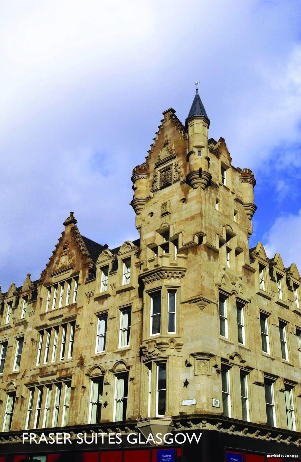 Aparthotel Fraser 4*