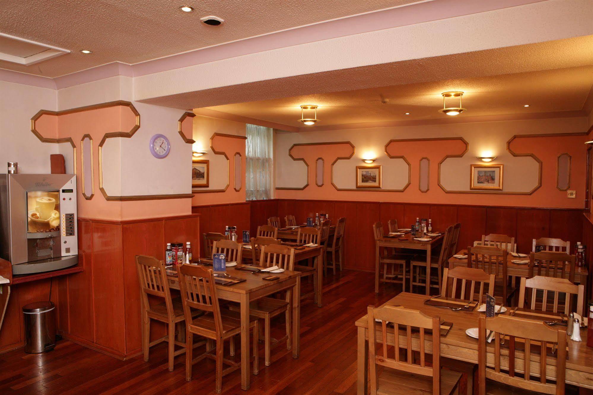 Guest house Charing Cross