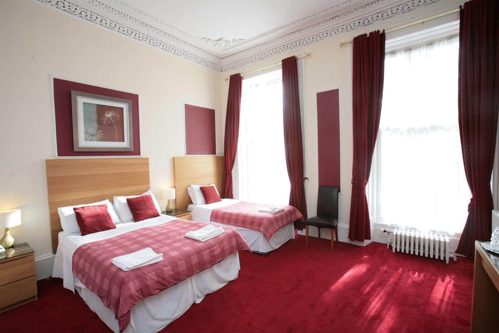 Guest house Clifton