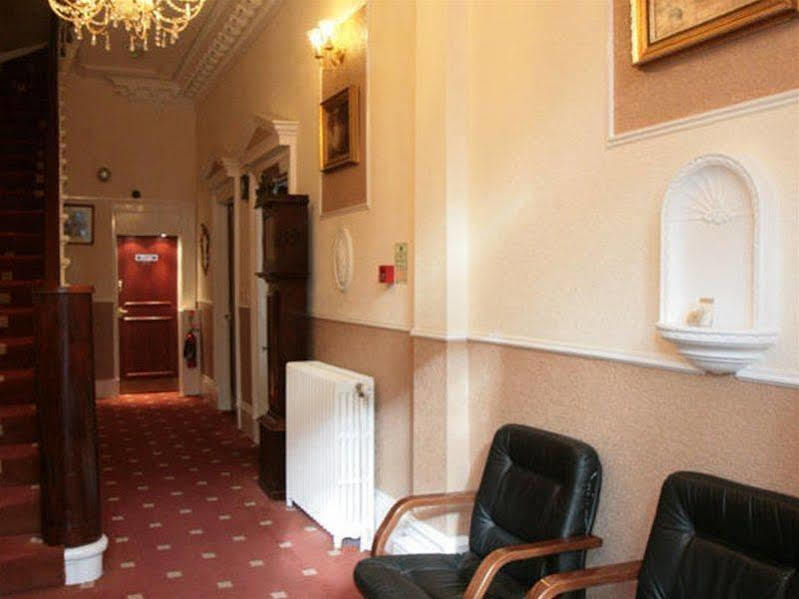 Clifton Guest house Glasgow