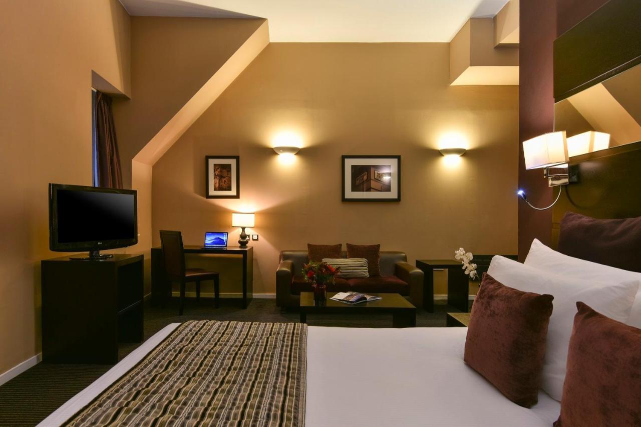 Aparthotel Fraser 4*