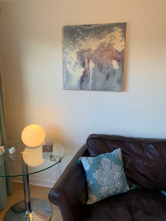 3 Bedroom Hillhead, With Balcony And Roof Garden Apartment Glasgow