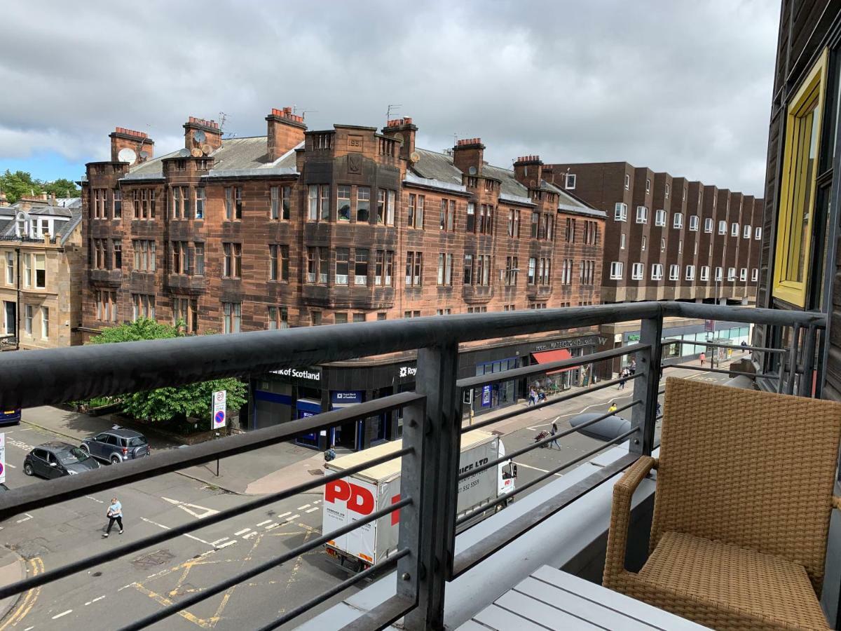 Apartment 3 Bedroom Hillhead, With Balcony And Roof Garden *