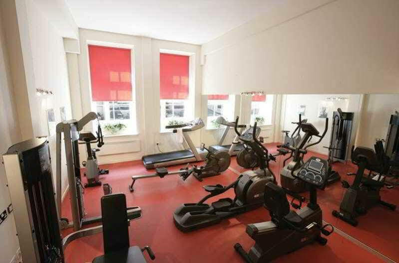 Fraser Aparthotel 4*