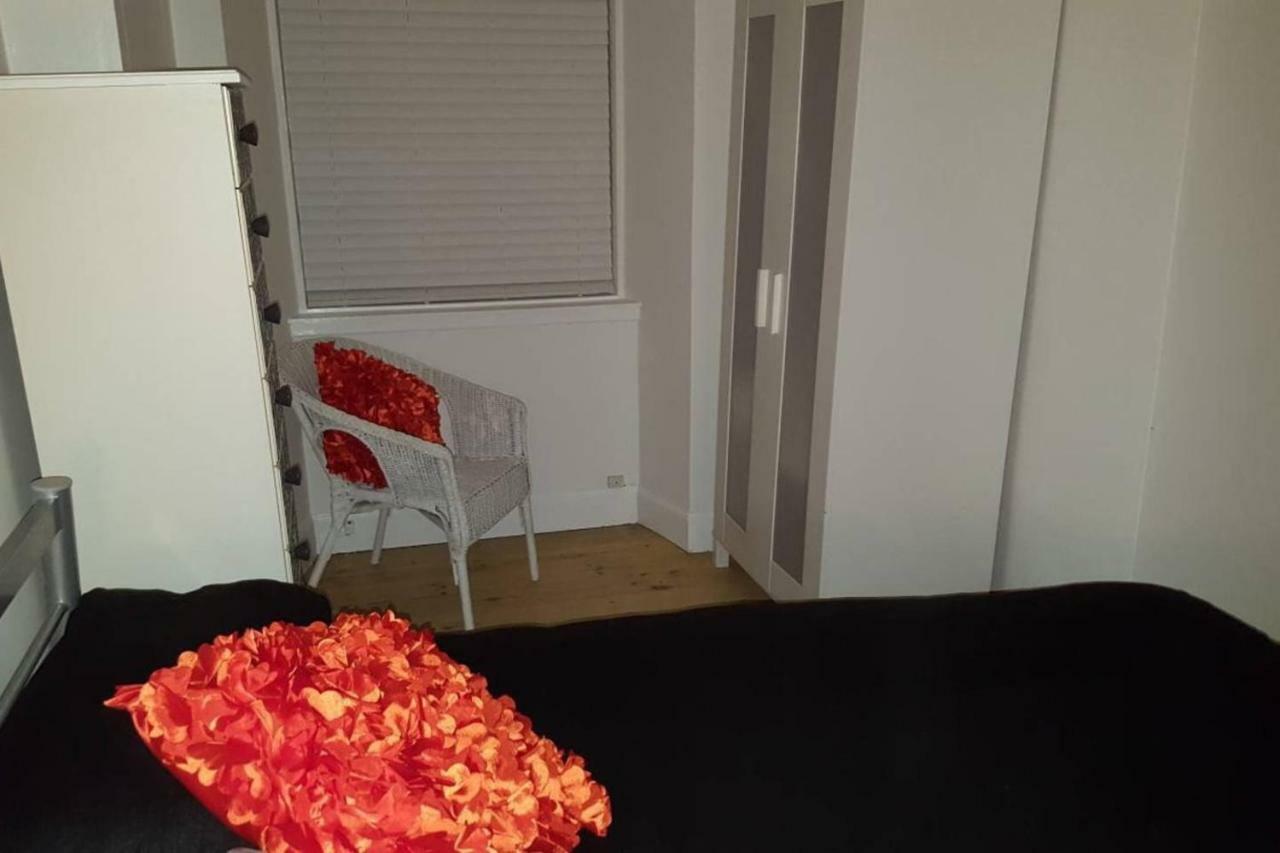 Lovely Victorian 2 Bed Glasgow