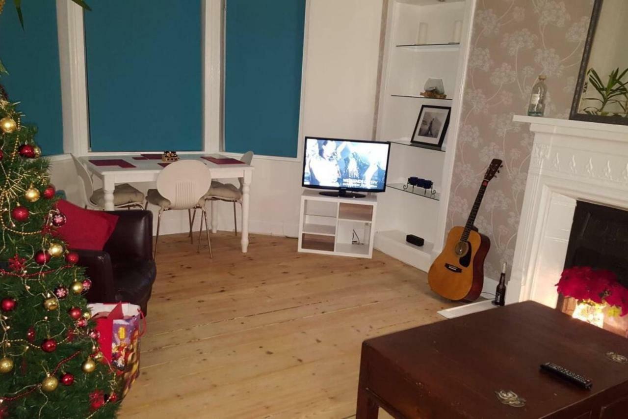 Lovely Victorian 2 Bed *