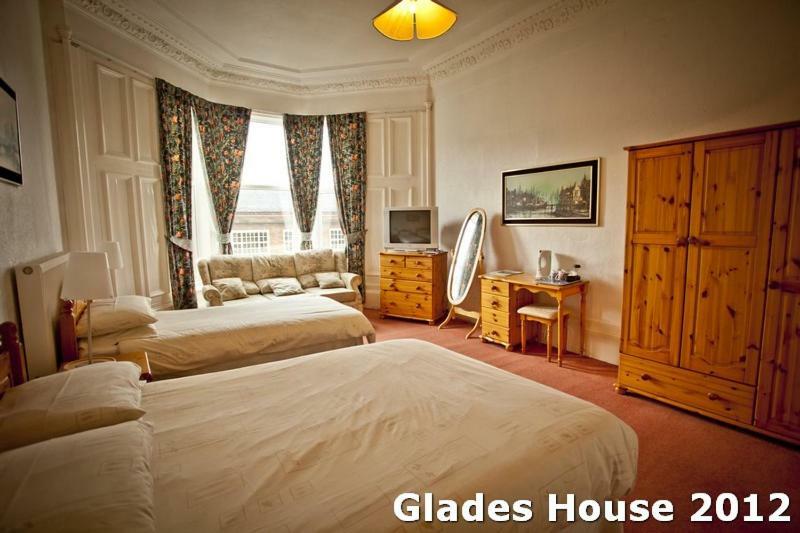 Guest house Glades House 4*