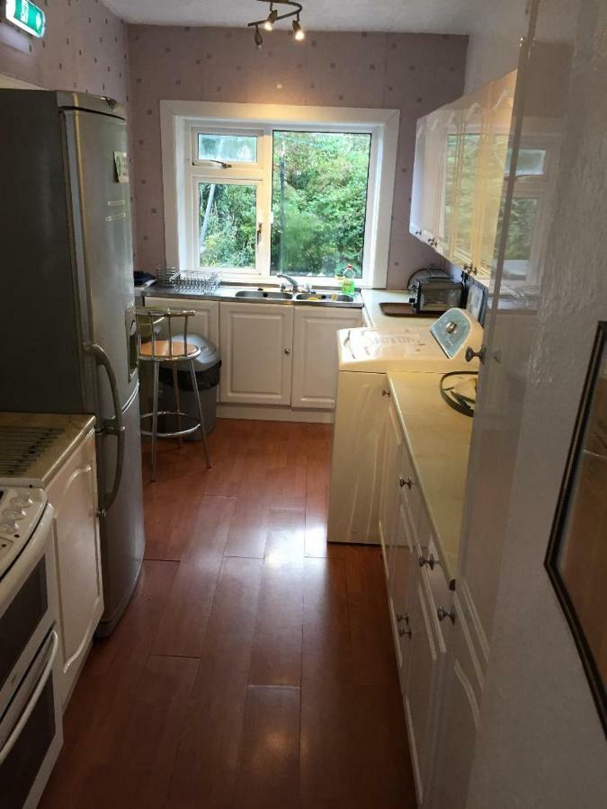 Glades House Guest house 4*