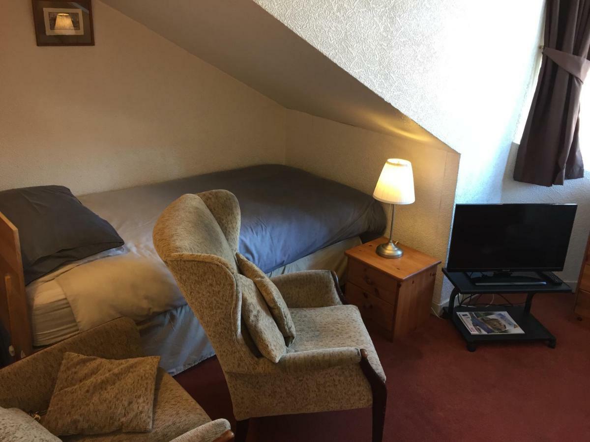 Glades House 4* Glasgow