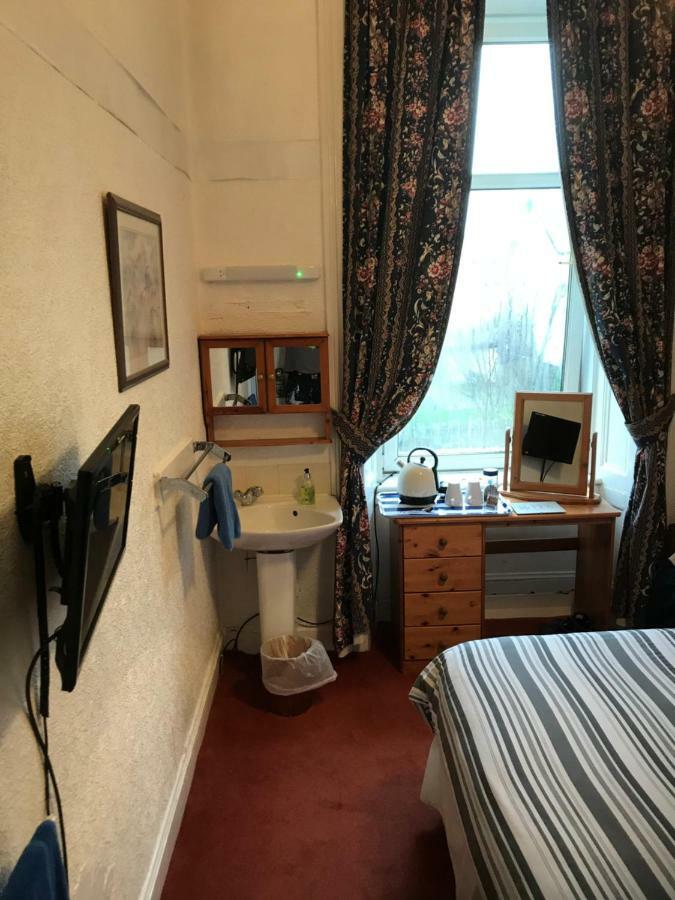 Glades House 4* Glasgow