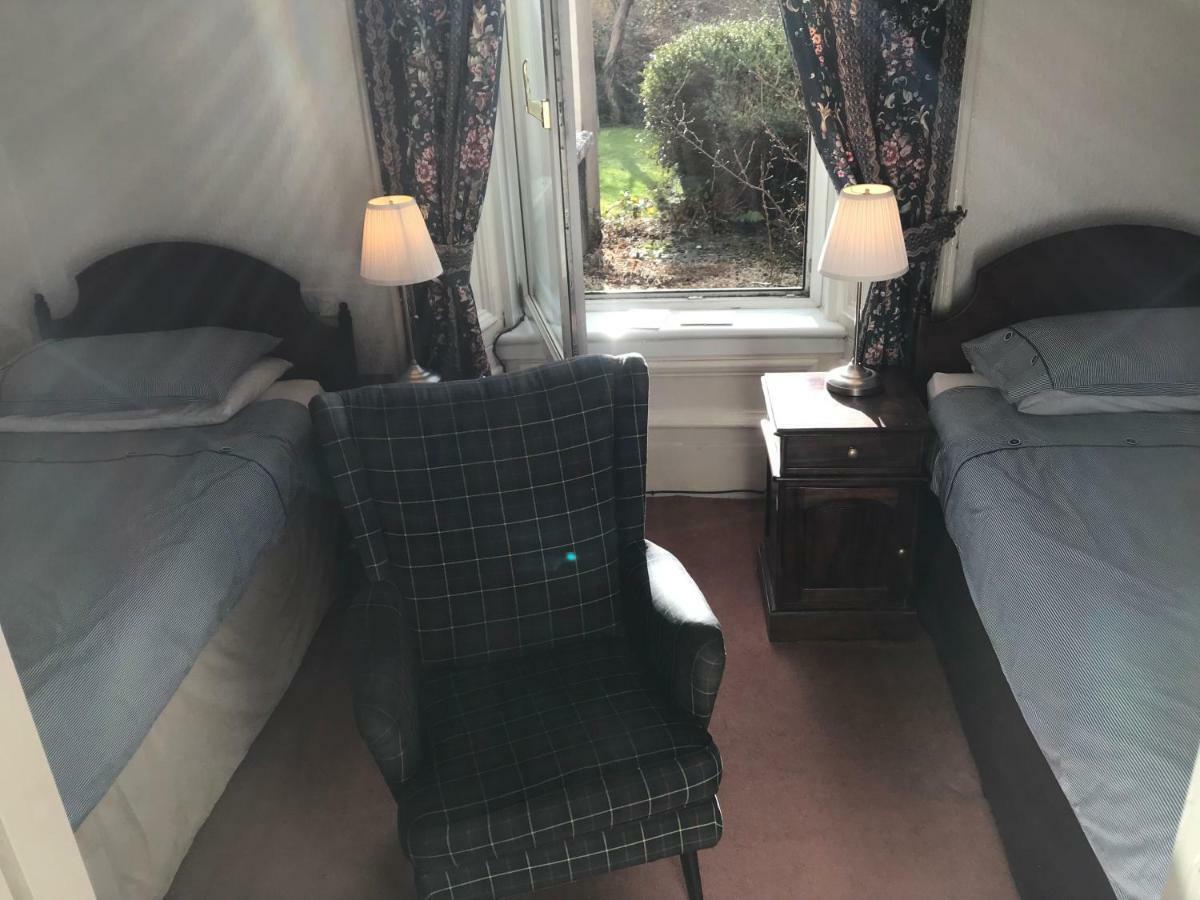 Glades House 4* Glasgow