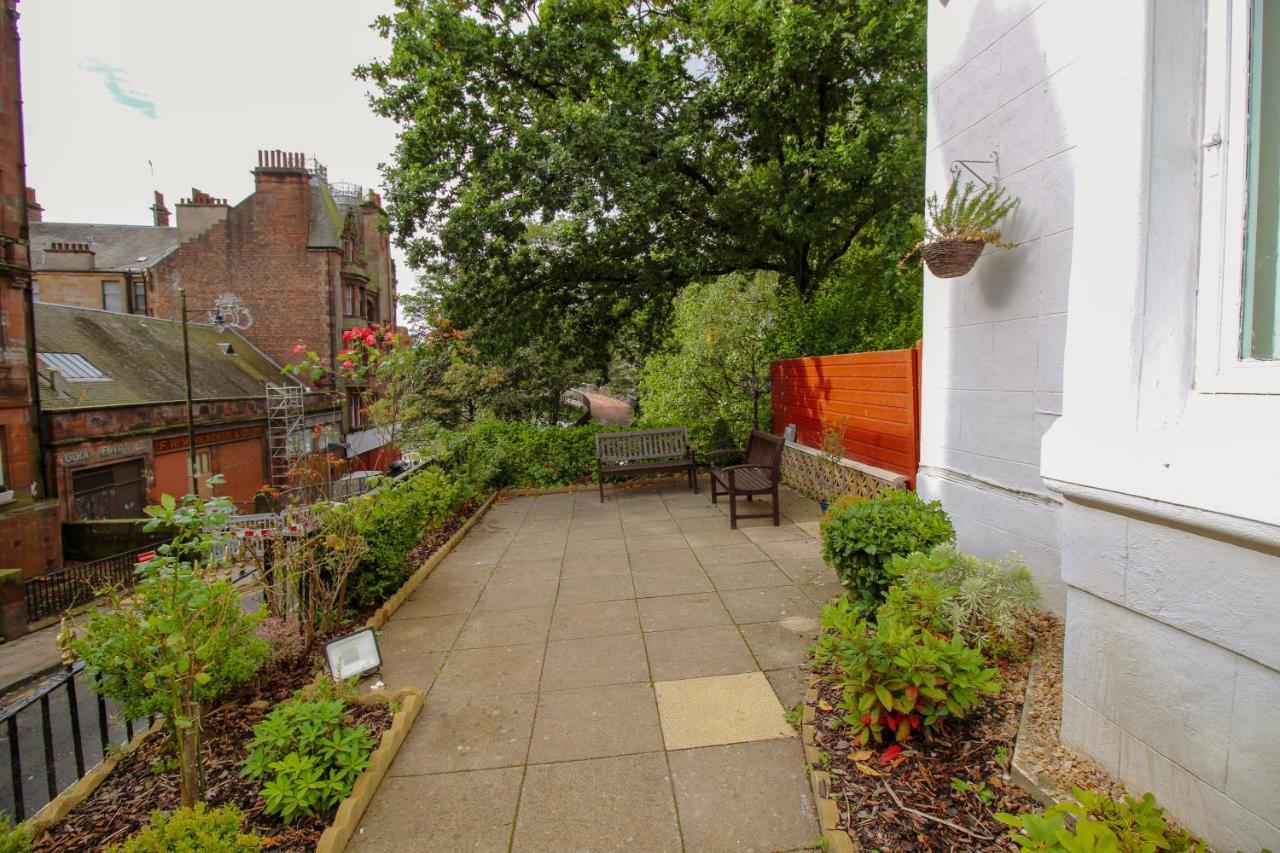 Charing Cross Guest house
