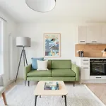 Sonder At Minerva Way