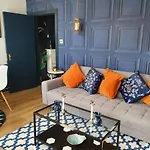 Cosy 3 Bedroom Flat In City Centre