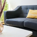 Rotherwood Apartment