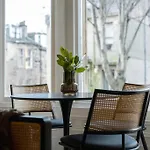 The West End Retreat - Your Luxurious 5* Apartment