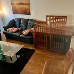 3 Bed ,2 Bedroom City Centre Apt Glasgow