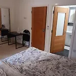 North Kelvin Guest House