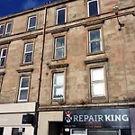 2 Bed Apartment Finnieston