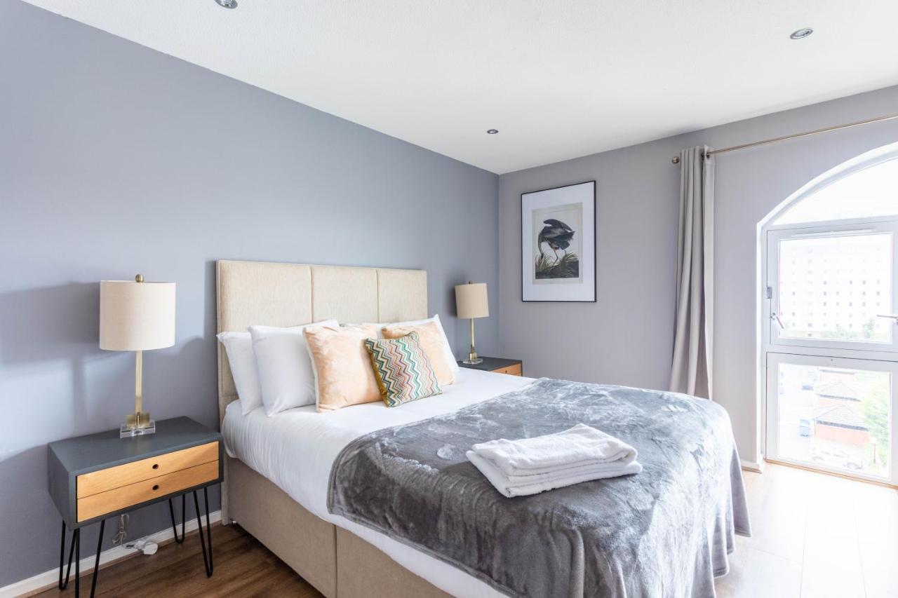 Apartment Stunning 2 Bed Merchant With Residents Parking Glasgow