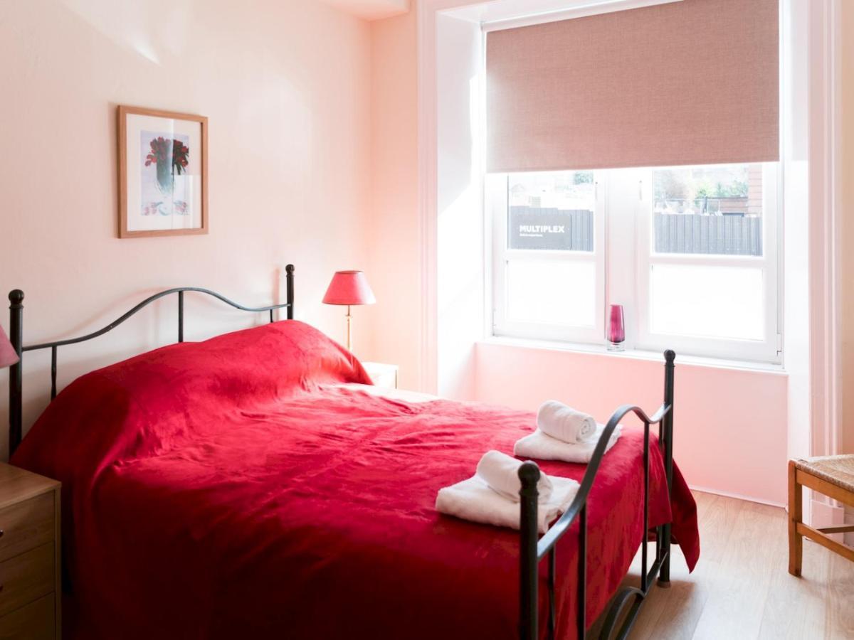 Bright 2 Bed Ground Floor Flat Next To Byres Road * Glasgow