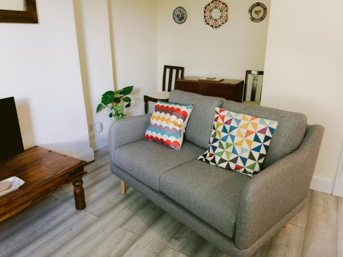 Bright 2 Bed Ground Floor Flat Next To Byres Road