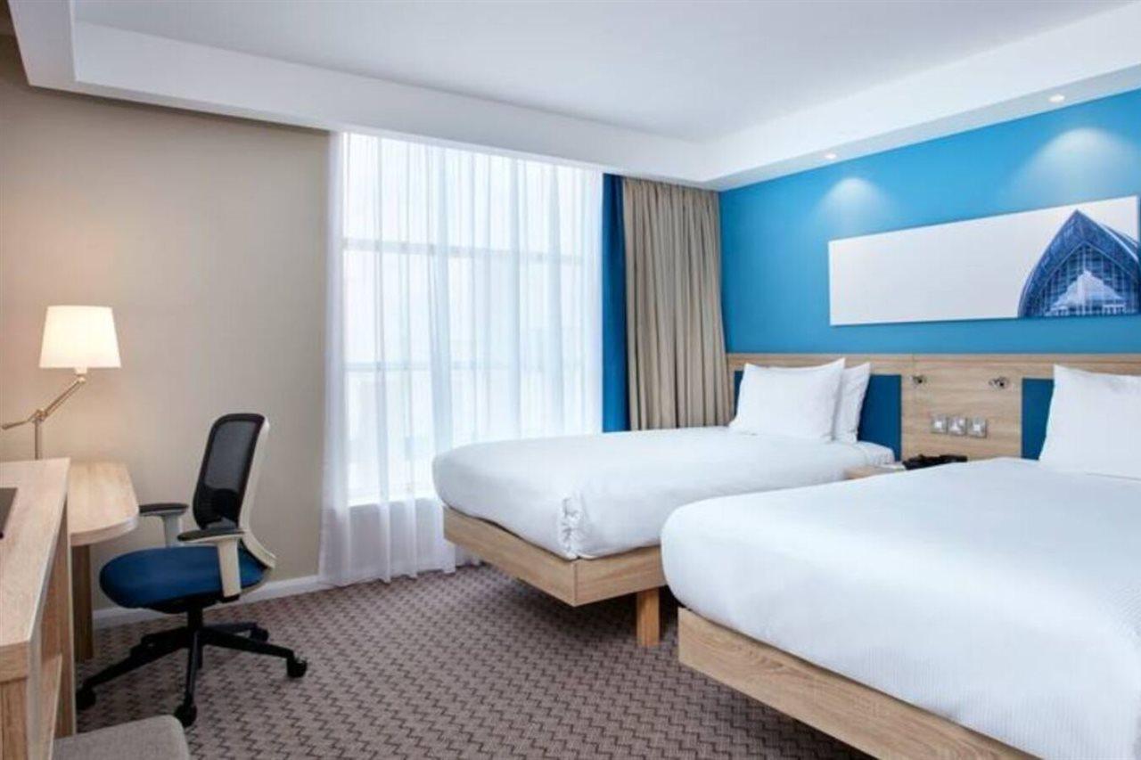 Hampton By Hilton Hotel