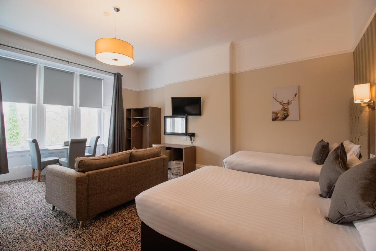 Ambassador Hotel 3*