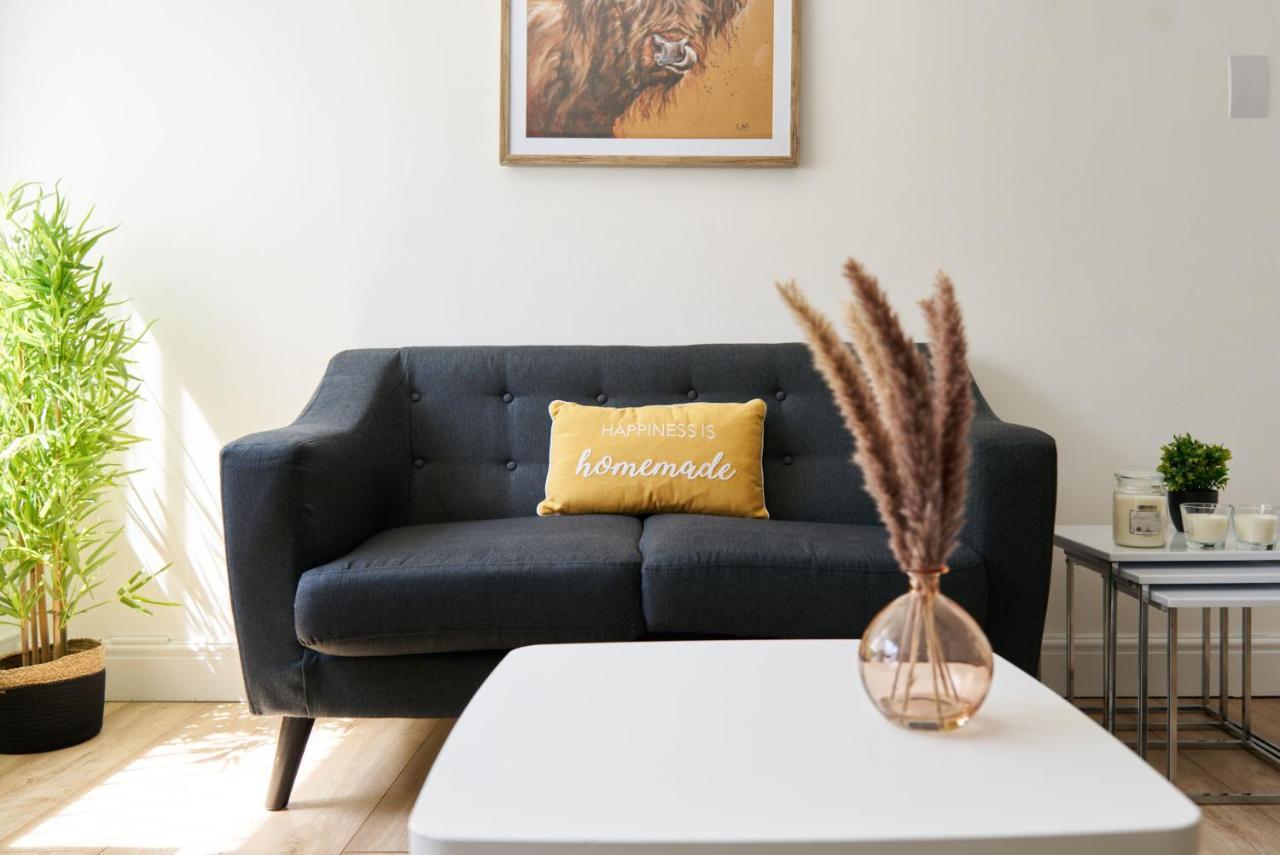 Rotherwood Apartment Glasgow