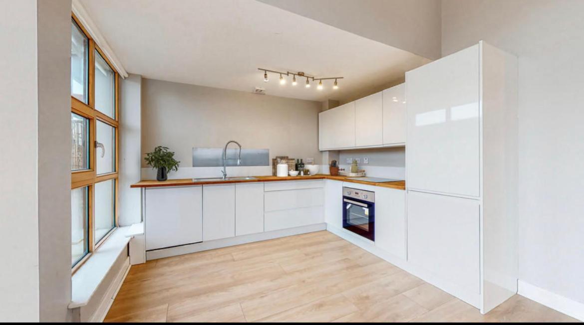 Stylish Ensuite In Maryhill Homestay Glasgow