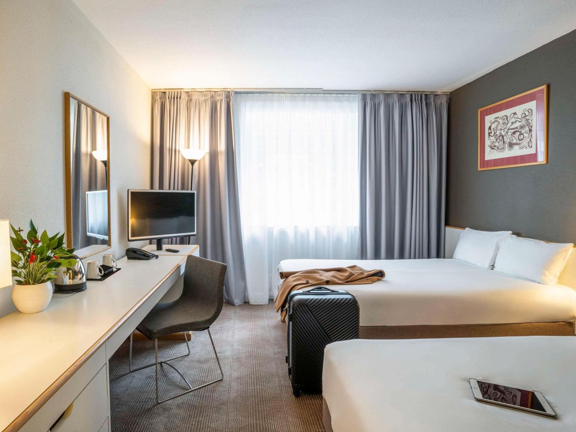 Novotel Centre