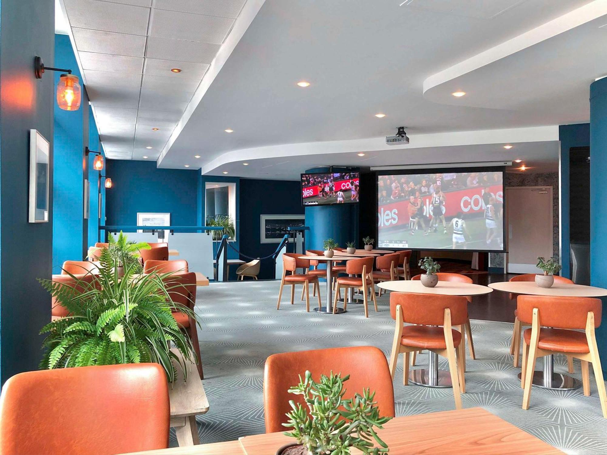 Novotel Centre 4*