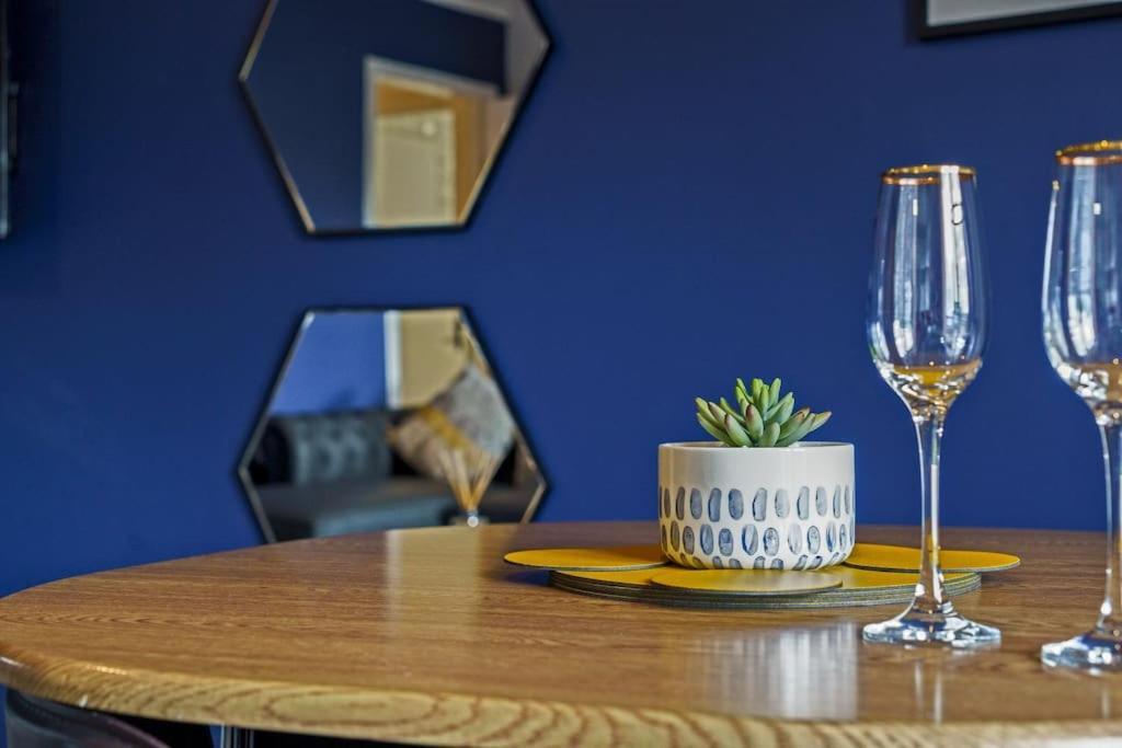 New Slick Finnieston Pad W/ Free Parking