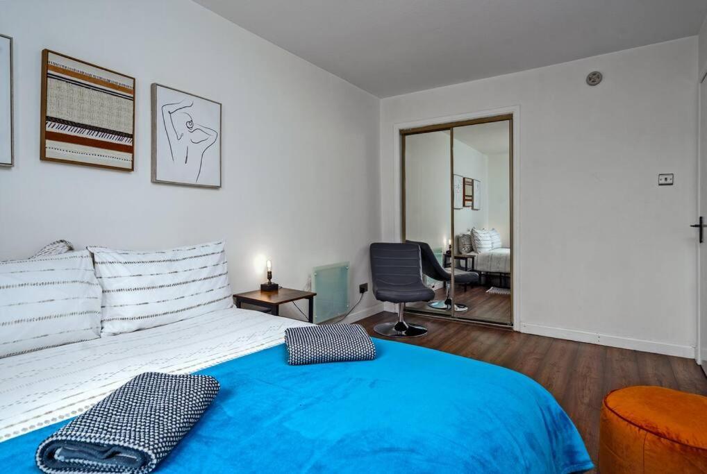 Apartment New Slick Finnieston Pad W/ Free Parking