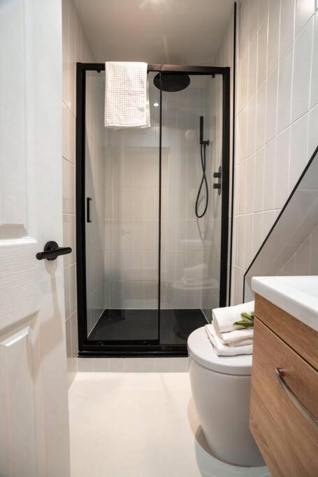 The West End Retreat - Your Luxurious 5* *