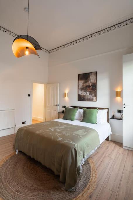 Apartment The West End Retreat - Your Luxurious 5*