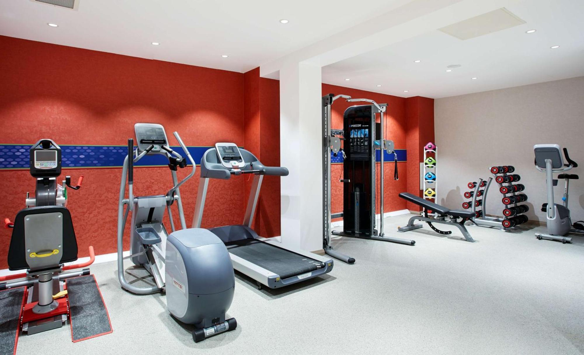 Hampton By Hilton Hotel 3*