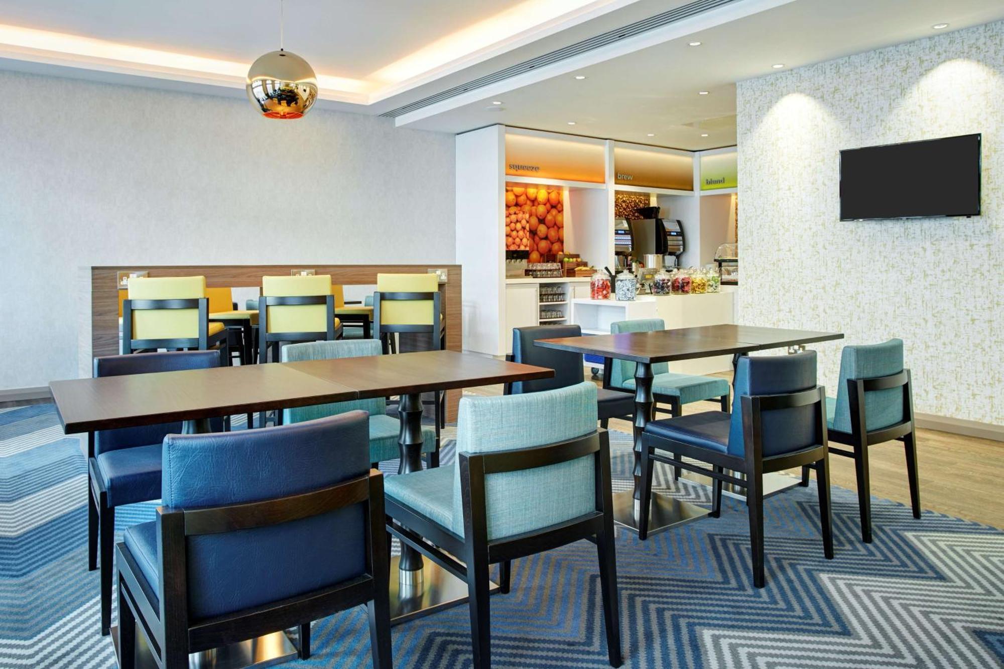 Hotel Hampton By Hilton