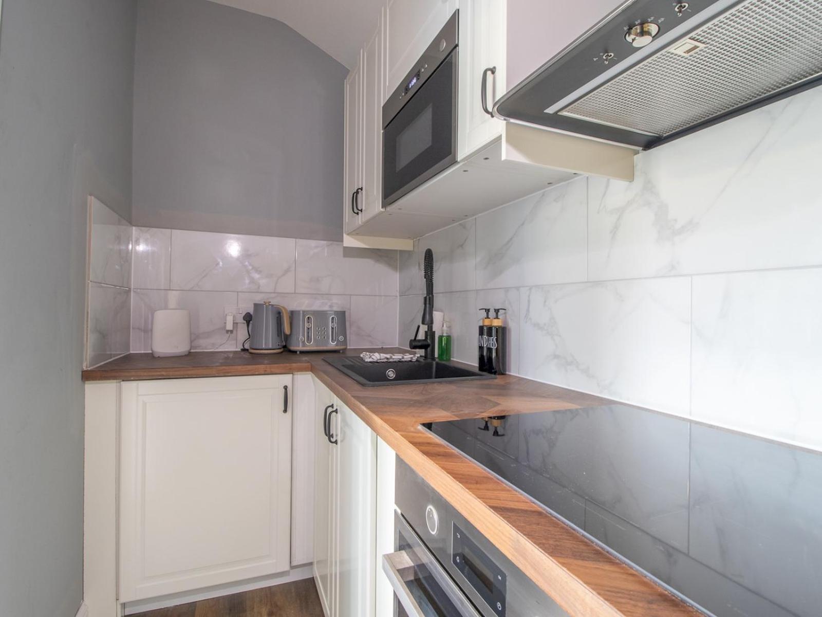 Pass The Keys The Blue Nile Hillhead Apartment