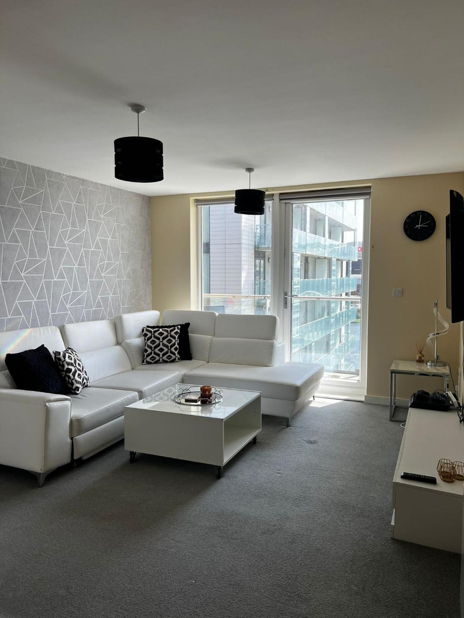 Apartment Harbour With River View